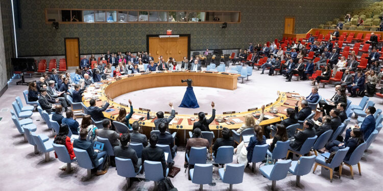 BMGK Gazze'de ateşkes tasarısını kabul etti