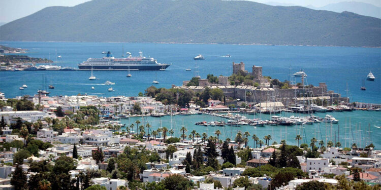 Bodrum'da 9 günlük bayram tatili hareketliliği