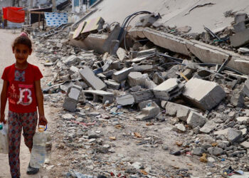 Filistin Meselesi: İşte Deve(Sen) İşte Hendek(Ben)