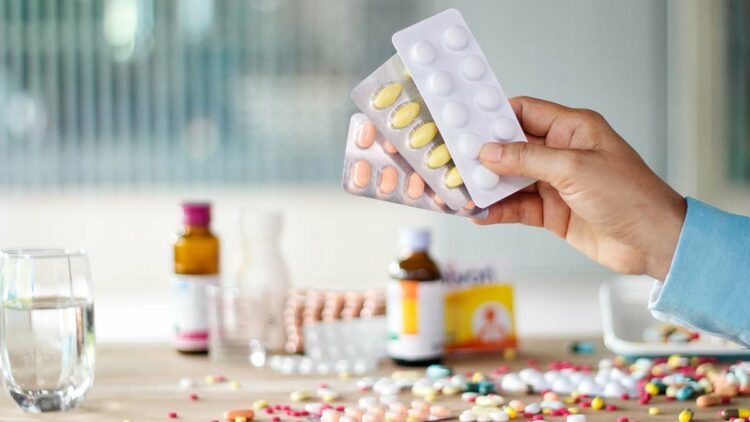 Ağrı kesiciler mide düşmanı