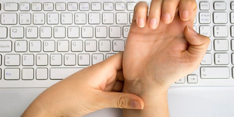 Sabahları parmakta katılık hissi varsa dikkat!