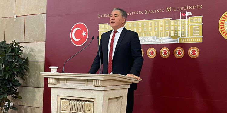 Muhalefetin yumuşatılması gibi boş hayallere kapılmayın