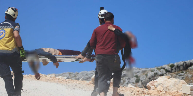 İdlib'de öğrenci minibüsü nehre düştü: 6 ölü