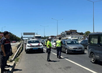Tekirdağ'dan İstanbul yönüne araç yoğunluğu