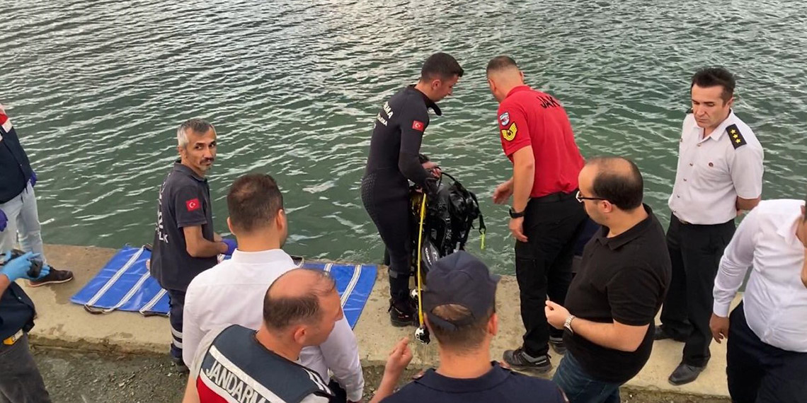 5 yaşındaki Mehmet girdiği baraj gölünde boğuldu