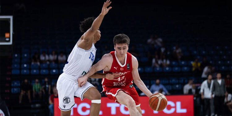 17 Yaş Altı Erkek Milli Basketbol Takımı İtalya'yı 79-74 mağlup etti