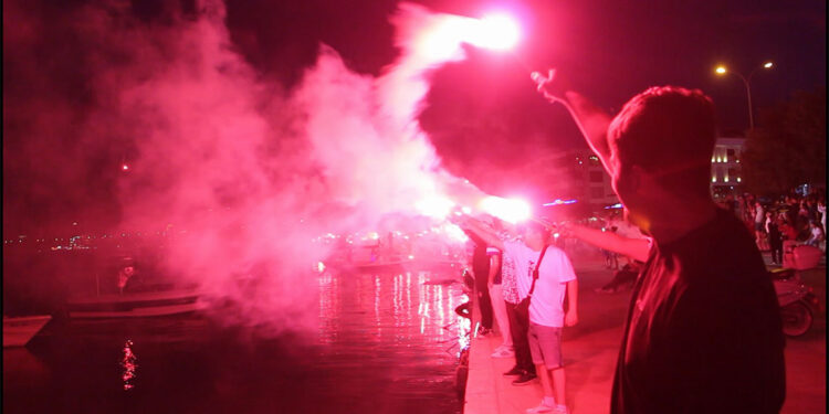 Samsunspor Kulübü'nün 59'uncu yılına özel meşale şov