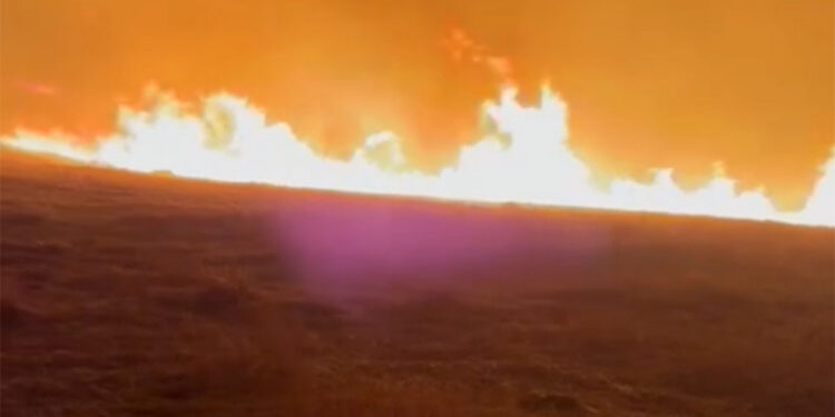 Batman'da çıkan anız yangını söndürüldü