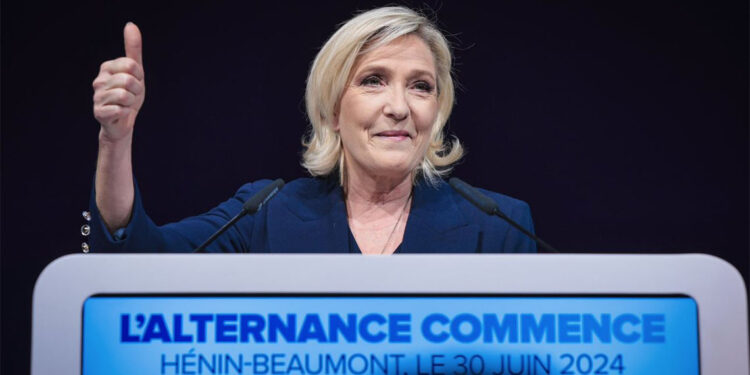 Le Pen'i engellemek için harekete geçtiler