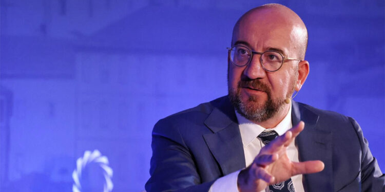 Rusya saldırgan, Ukrayna ise kurbandır