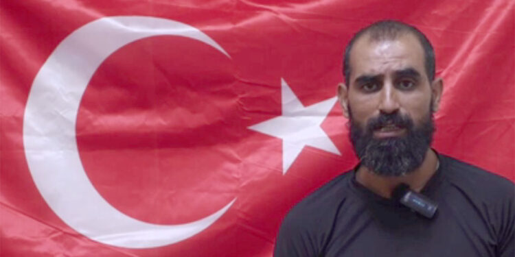 Azez'de Türk bayrağına zarar veren bir kişi daha yakalandı