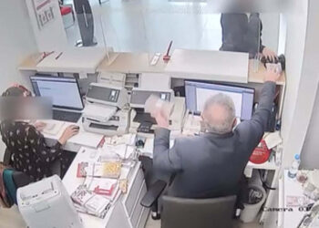 'Evde ek iş evde paketleme işi' dolandırıcılarına operasyon: 64 gözaltı