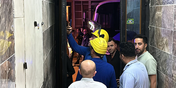 3 genç, çakmak gazının patlaması sonucu yaralandı