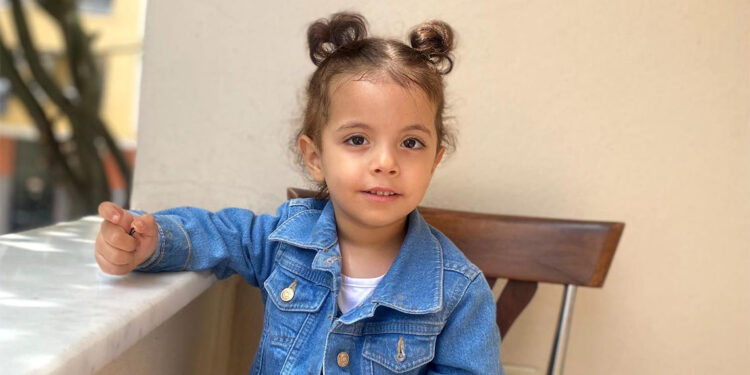 Elif kalp yetmezliği ile mücadele ediyor