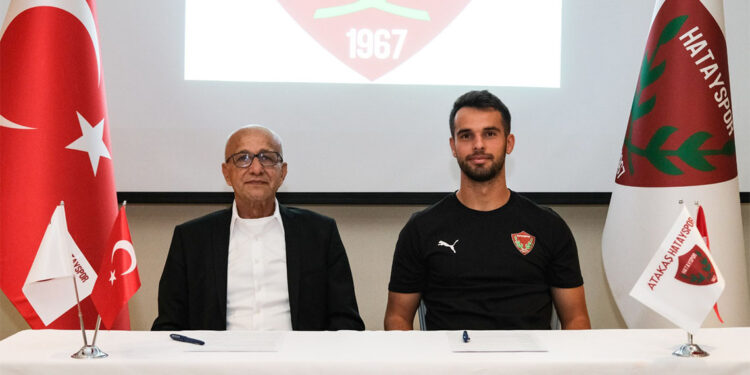 Hatayspor Kerim Alıcı ile 2 yıllığına anlaştı