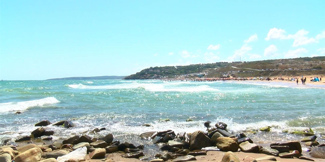 Kısırkaya Plajı'nda 1 kişi boğuldu, 1 kişi