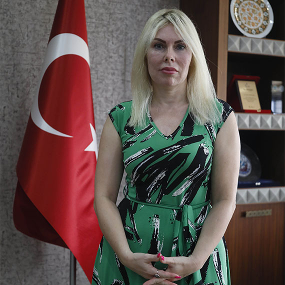 Medikal firmalarına biriken 3,3 milyar liralık borçları nedeniyle 2018'den 2021 yılına kadar malzeme alınamadığından birçok ameliyatın ertelenip iptal edildiği Akdeniz Üniversitesi Hastanesi borçlarını sıfırladı.