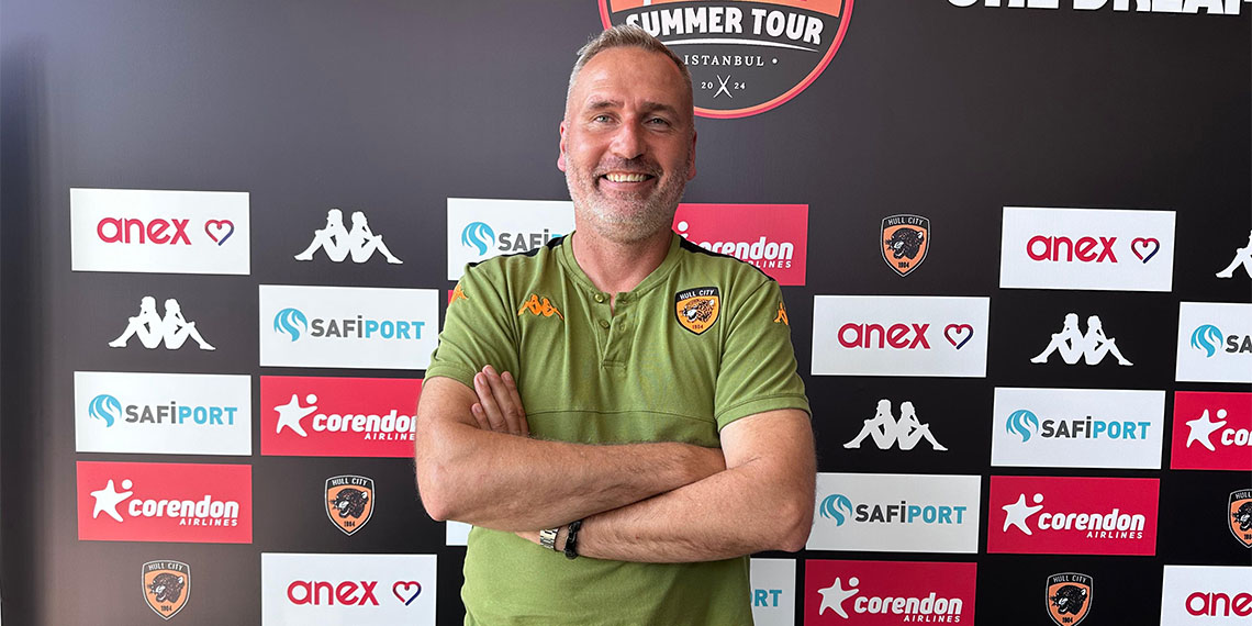 Türk taraftarlar harikaydı, stadyum mutluluktan ağlıyordu