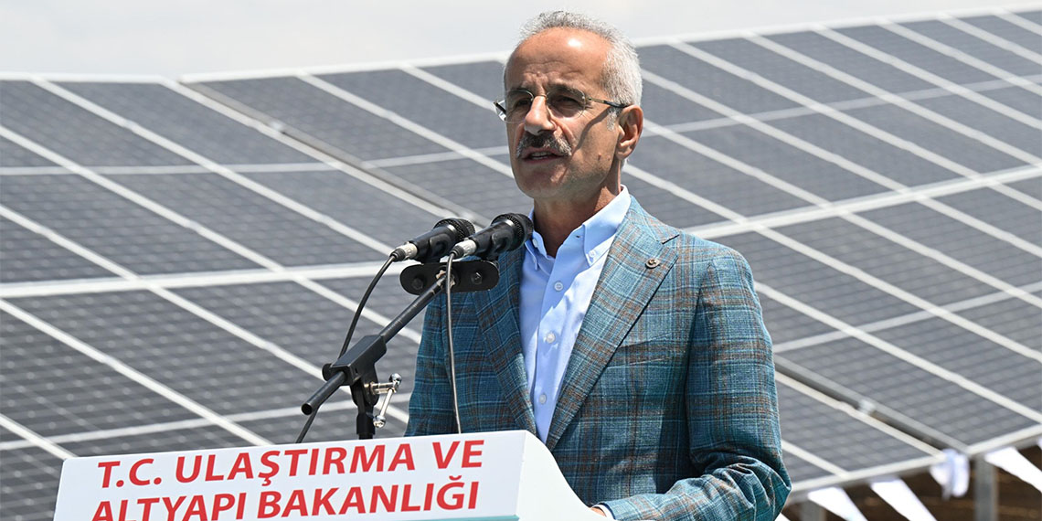 Güneş enerji santralleri çalışmaları tüm hızıyla devam ediyor