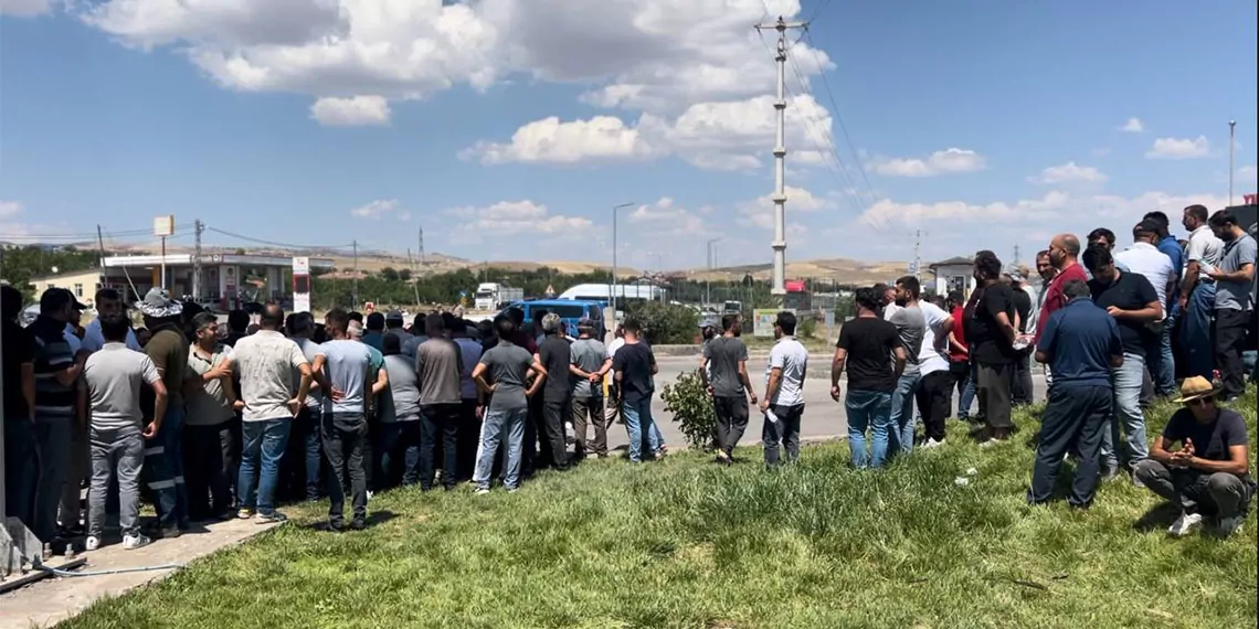 Elazığ'da maden işçilerinin başlattıkları iş yavaşlatma eyleminin 17'nci gününde eti krom a. Ş. , talepleri kabul etti.