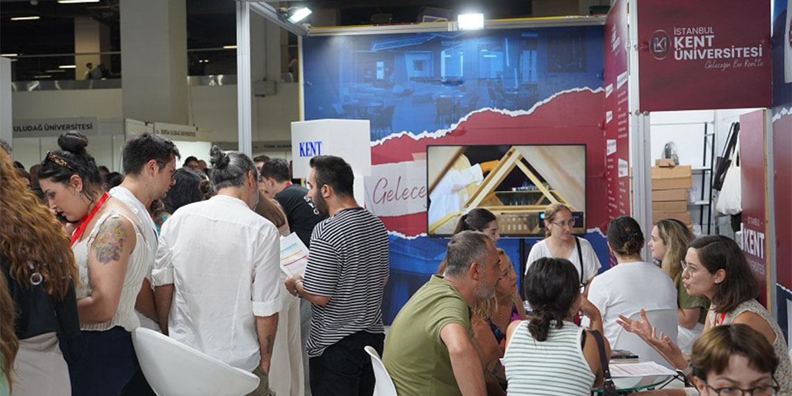 İstanbul Kongre Merkezi'nde üniversite tercih fuarı