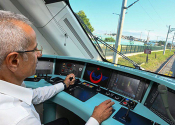 Elektrikli demir yolu hat uzunluğu 7 bin 142 kilometre oldu
