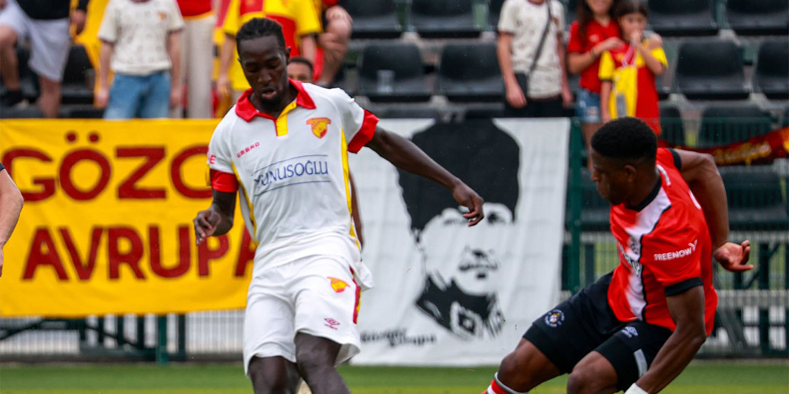 Göztepe Luton Town'u yenerek moral depoladı