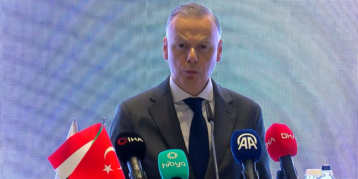 Türk-Sudan İş Forumu'nun ilki İstanbul'da düzenlendi. Forumdaki açılış konuşmalarının ardından, 2 gün boyunca açık kalacak Lojistik-Ekonomi-Yatırım Fuarı kapılarını ziyaretçilerine açtı.