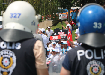 Memurların Bolu'dan Ankara'ya yürüyüşüne polis engeli