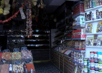 Sultanahmet esnafından elektrik kesintilerine tepki
