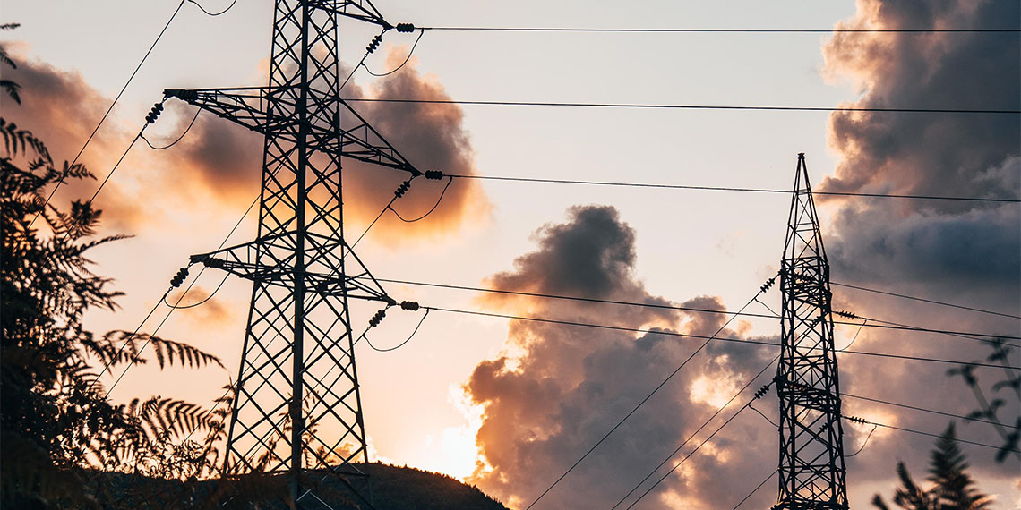 AYEDAŞ, kesintisiz enerji için bakım ve yatırımlarını sürdürüyor
