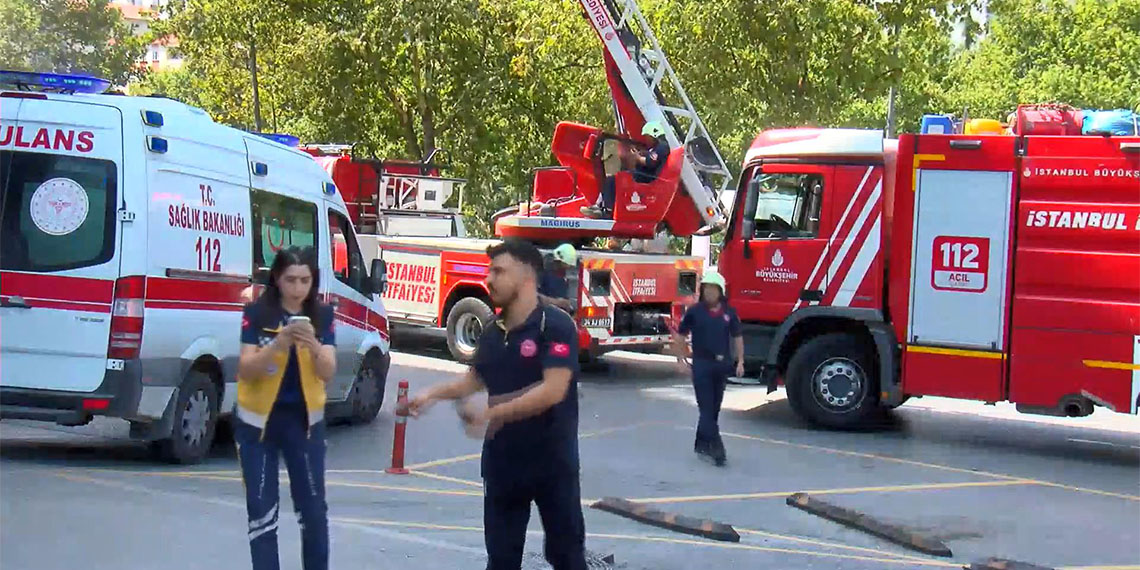 Esenler'de özel hastanede yangın