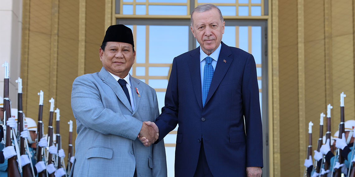 Cumhurbaşkanı Erdoğan Endonezya Cumhurbaşkanı ile görüştü