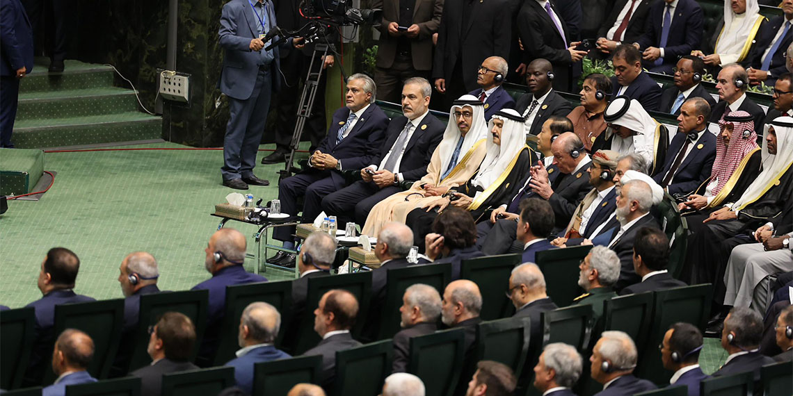 Hakan Fidan İran Cumhurbaşkanı'nın yemin törenine katıldı