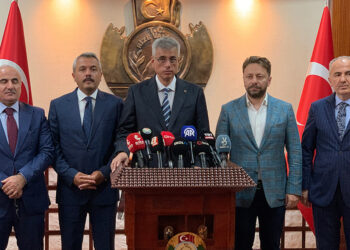 Aile hekimlikleri ve sağlıklı yaşam merkezlerini güçlendireceğiz