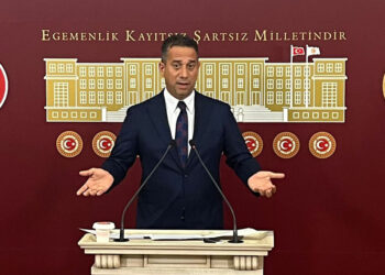 Hayat sana çok güzel, sen villanda gayet güzel yaşıyorsun
