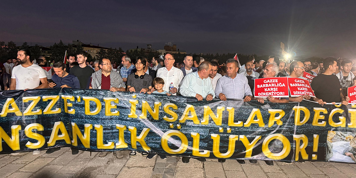 Ankara'da sivil toplum kuruluşlarından Filistin yürüyüşü