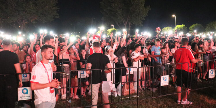 Antalyaspor'un 58'inci kuruluş yıl dönümü coşkuyla kutlandı