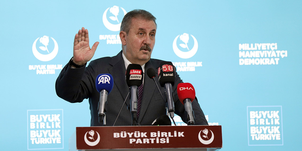 Asgari ücret net 21 bin 205 TL olmalıdır