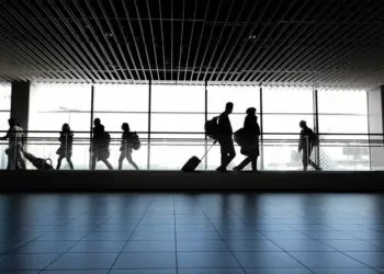 Avustralya'da havalimanı çalışanlarına uyuşturucu baskını