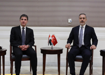 Bakan Fidan, IKBY Başkanı Barzani ile bir araya geldi