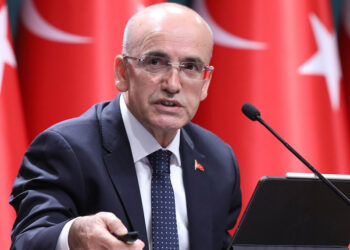 Bakan Şimşek: Ülkemize yatırımcı ilgisi artmaya devam ediyor
