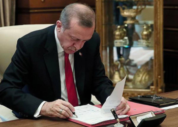 Bakan Yardımcısı ve üst düzey yöneticiler görevden alındı