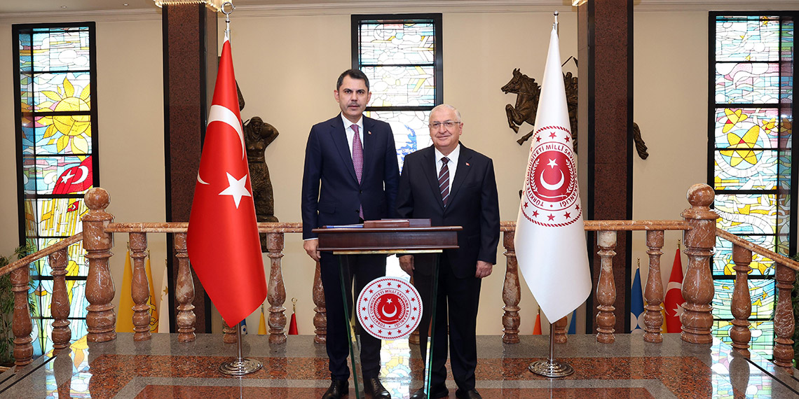 Bakanlar Güler ve Kurum bir araya geldi