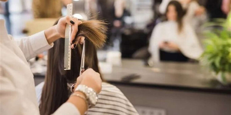 Bakanlıktan berber ve kuaförlere haftada 1 gün kapatma uyarısı