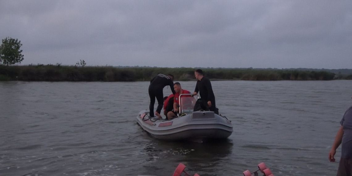 Balık tutmak için açıldıkları kayık battı: 2 ölü