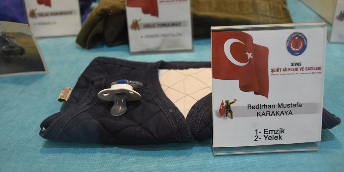 Bedirhan bebeğin müzedeki emziği dikkat çekiyor