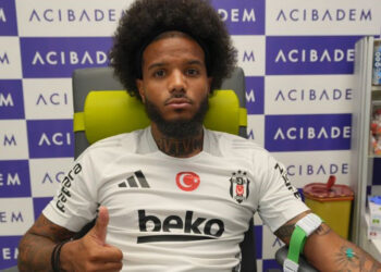 Beşiktaş, Fransız sağ bek Valentin Rosier ile yollarını ayırdı