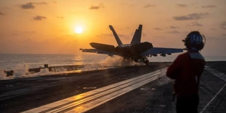 CENTCOM: Husilere ait 3 insansız deniz aracını imha ettik