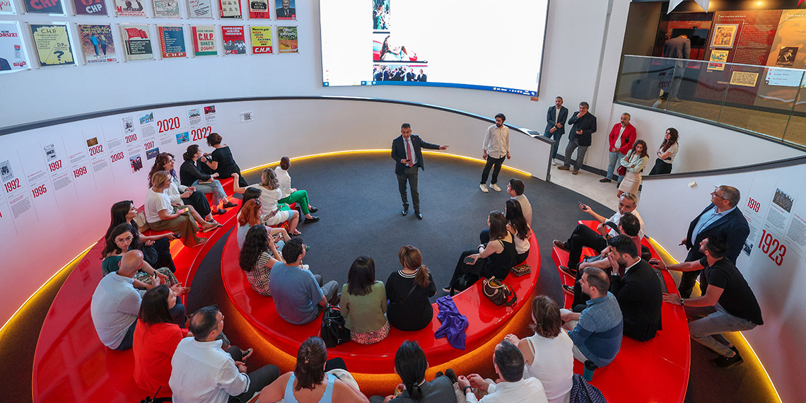 CHP’li Bulut: Meclis'te insani olmayan koşullarda çalıştırılıyoruz